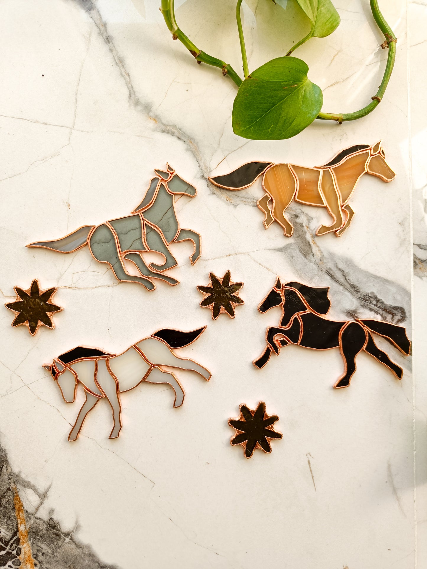 Guirlande avec chevaux